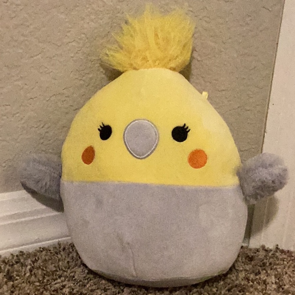 Cockatiel Squishmallow (8 inch)